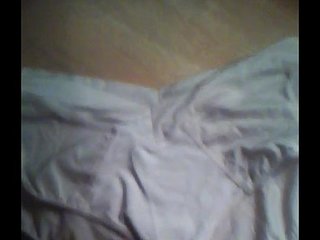 Peeking on sis in law-cumming on her panties