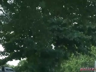 Cops get blowjob by gay guy Serial Tagger gets caught in the Act